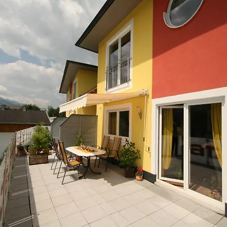 Spacious In Piesendorf With Sauna, Cleaning Included Chalet Durnberg (Piesendorf)