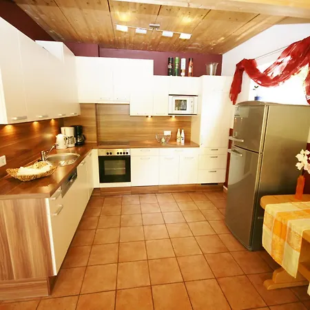 Chalet Spacious In Piesendorf With Sauna, Cleaning Included Durnberg (Piesendorf)