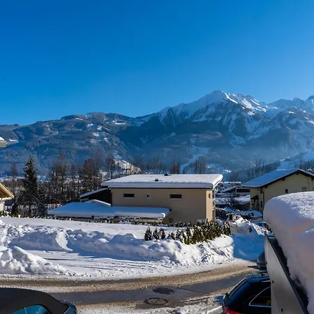 In Piesendorf Near Kaprun Slopes, Cleaning Included * Durnberg (Piesendorf)